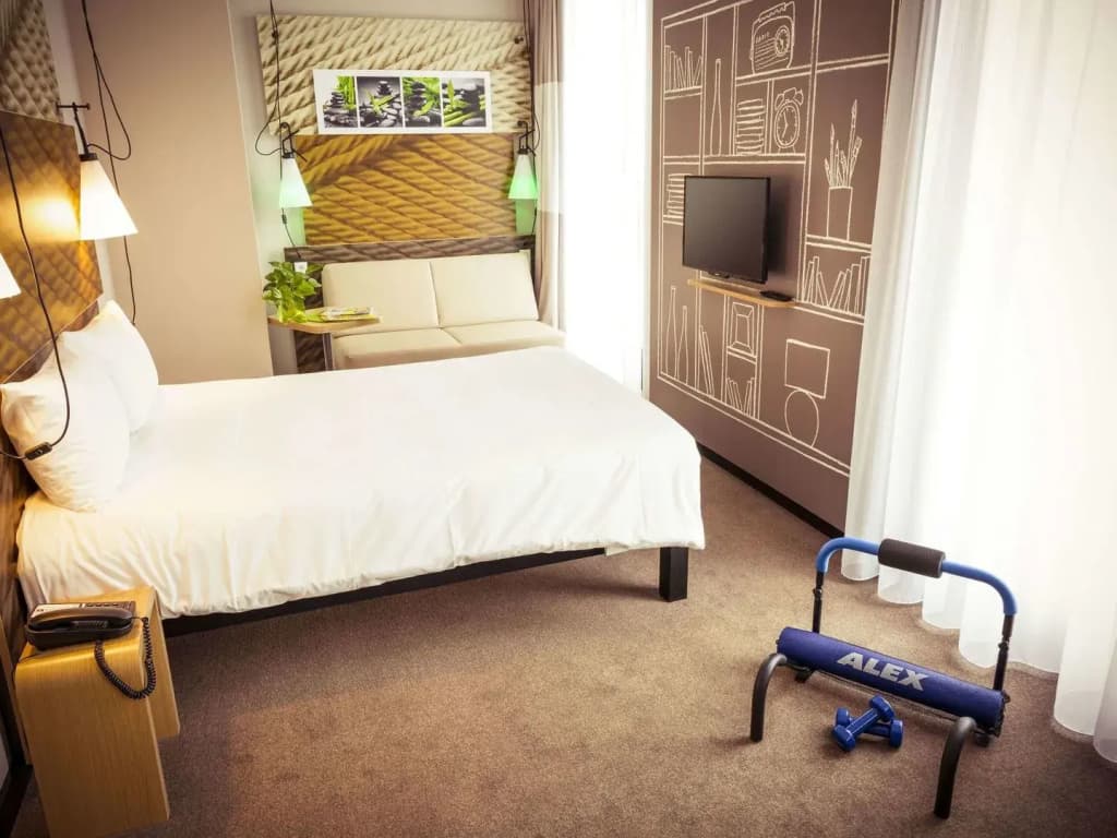 ibis Berlin Hauptbahnhof - photo 6