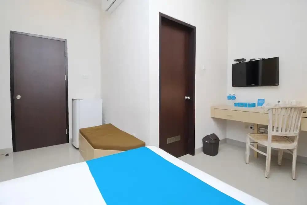 Airy Jimbaran Buanasari 88 Bali - photo 4