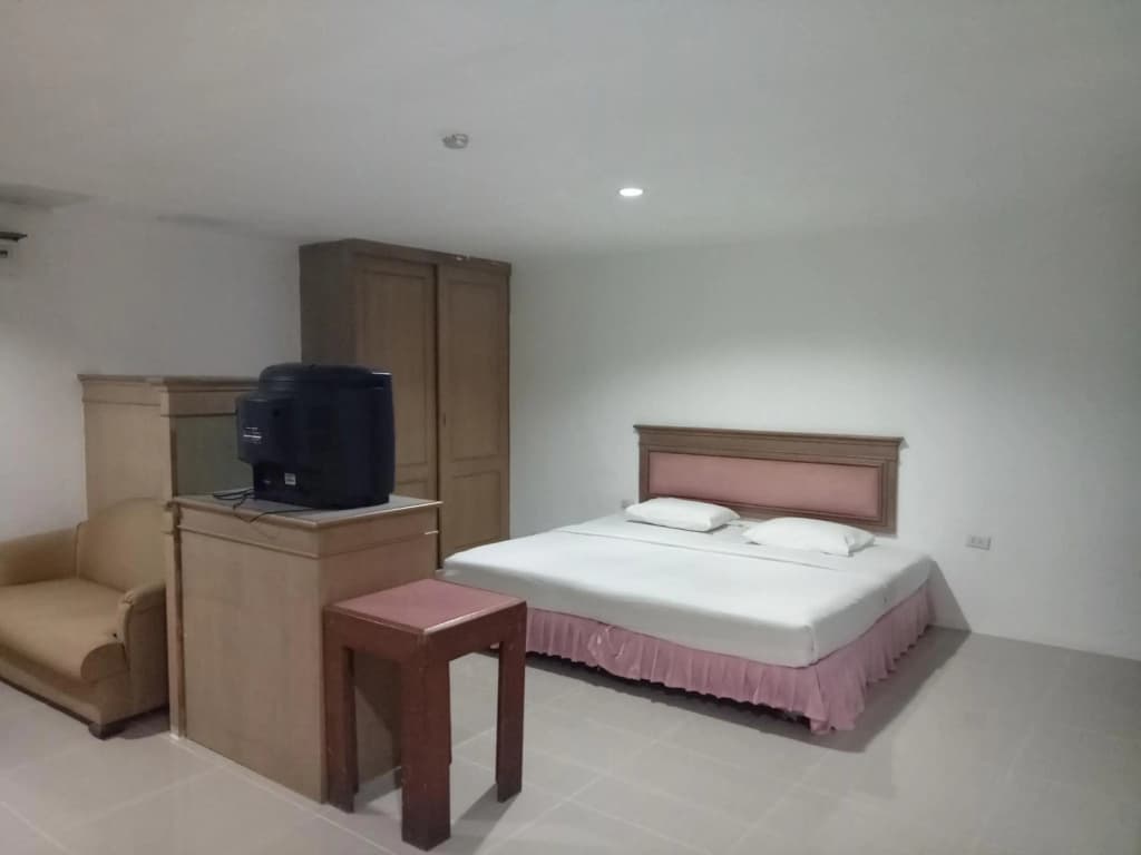 Tongpoon Hotel - photo 29
