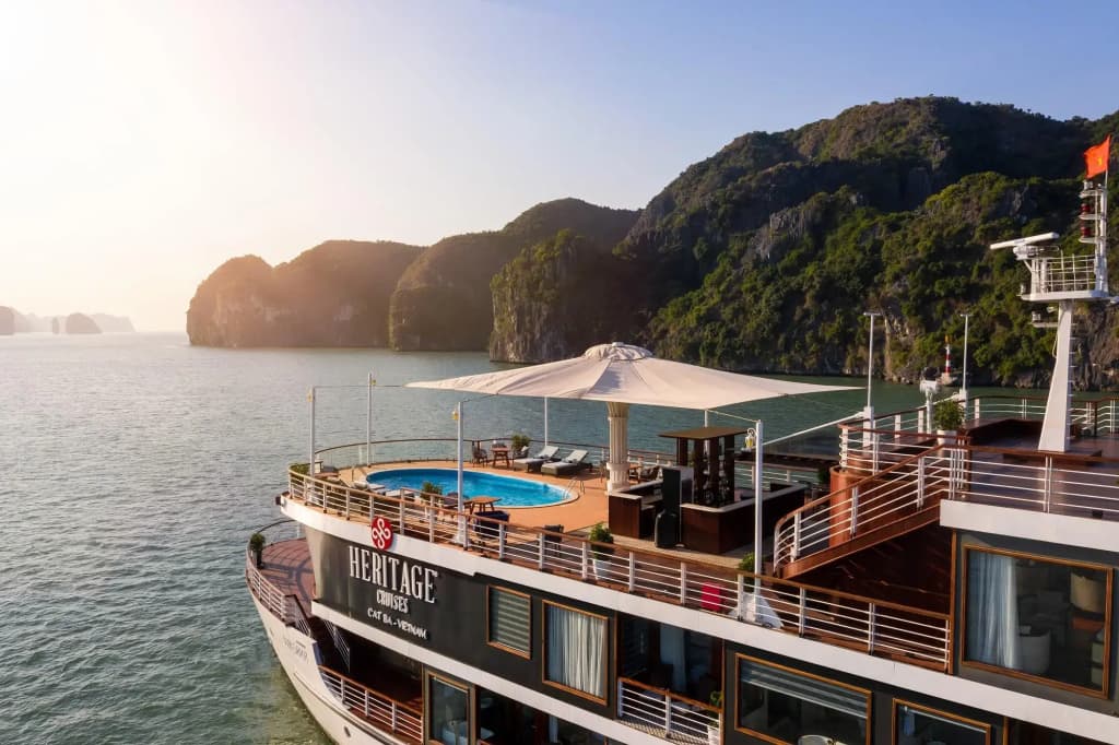 Heritage Cruises Cat Ba Archipelago - photo 12