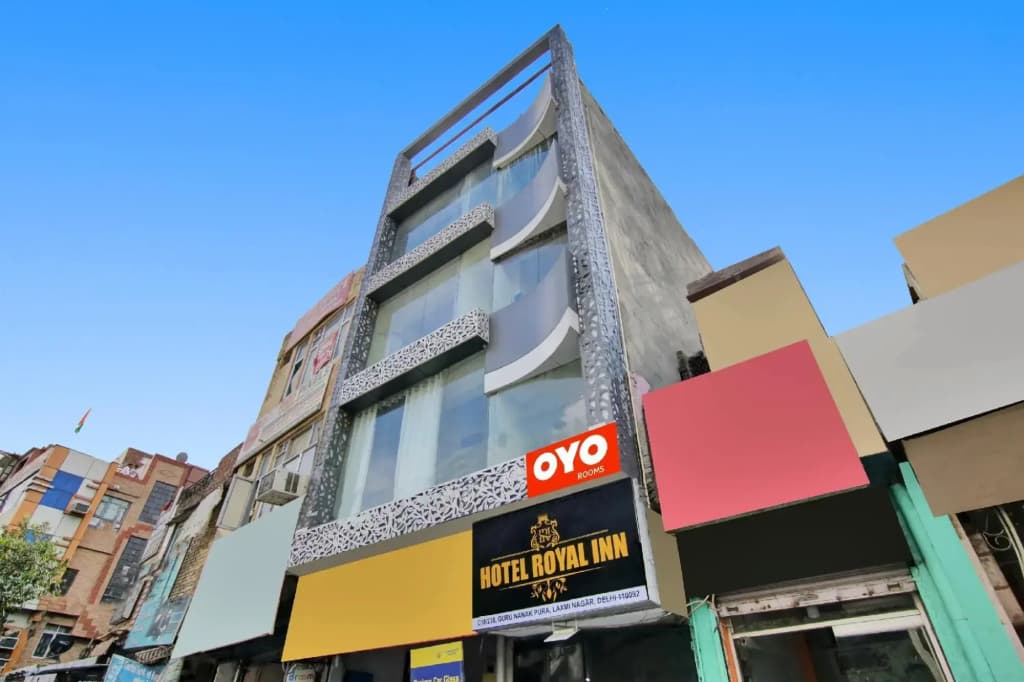 OYO Flagship 70019 Hotel Royal Inn - photo 1