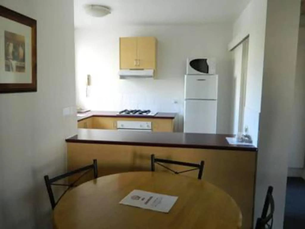 Apartments On Lygon - photo 17