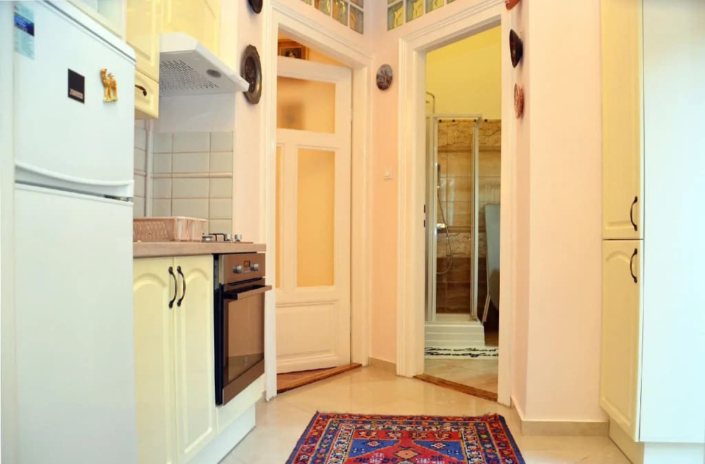 Central Avenue Apartments - photo 4