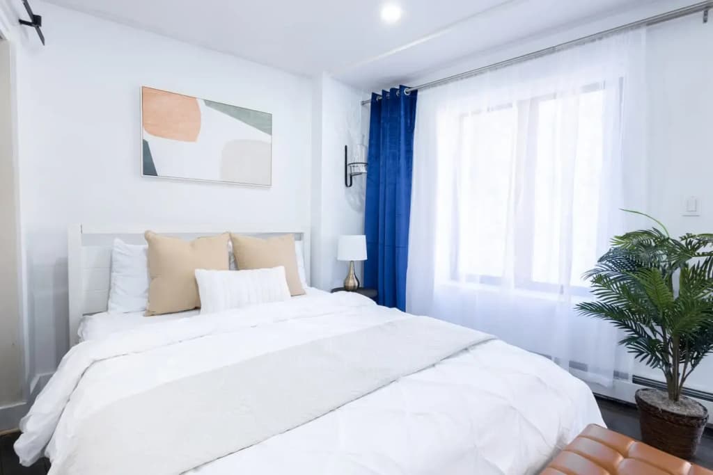 809-5b Luxury Studio With a Private Balcony - photo 2