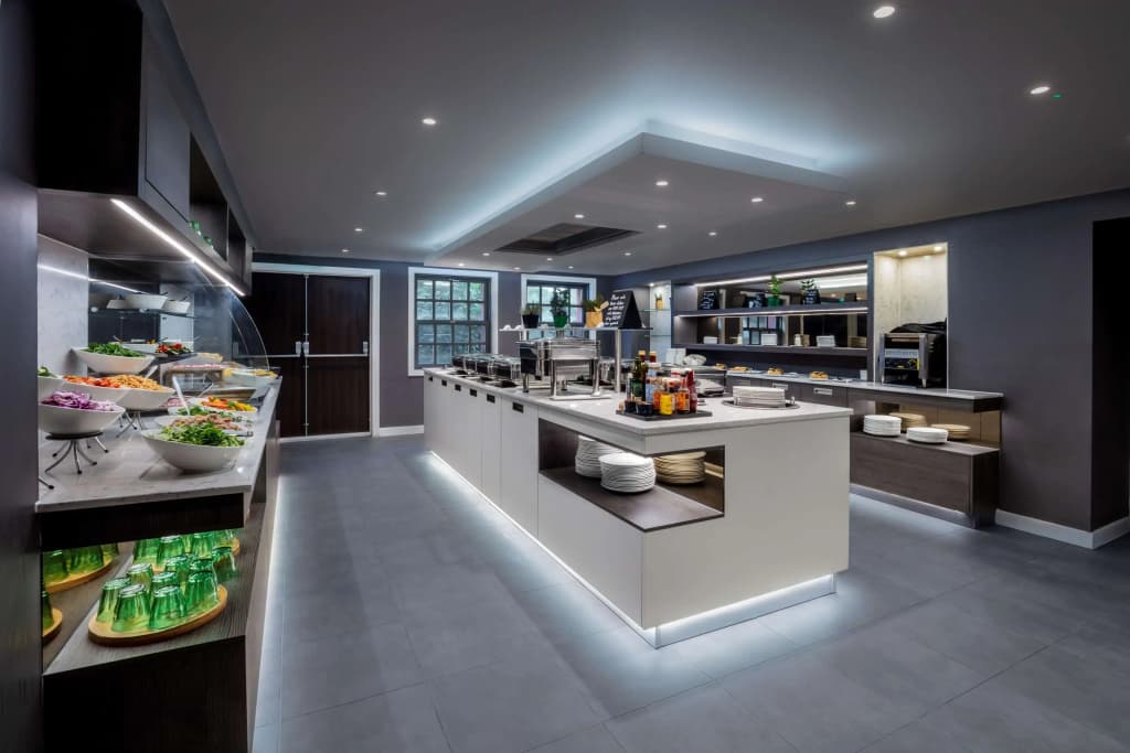 Radisson Blu Hotel, Edinburgh City Centre - photo 12