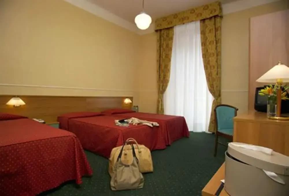 Hotel Johnny - photo 3