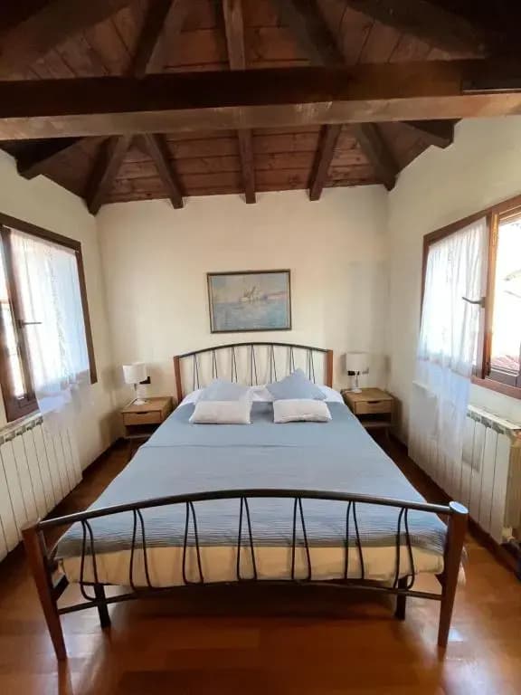 Romantic Rialto Apartment - photo 6