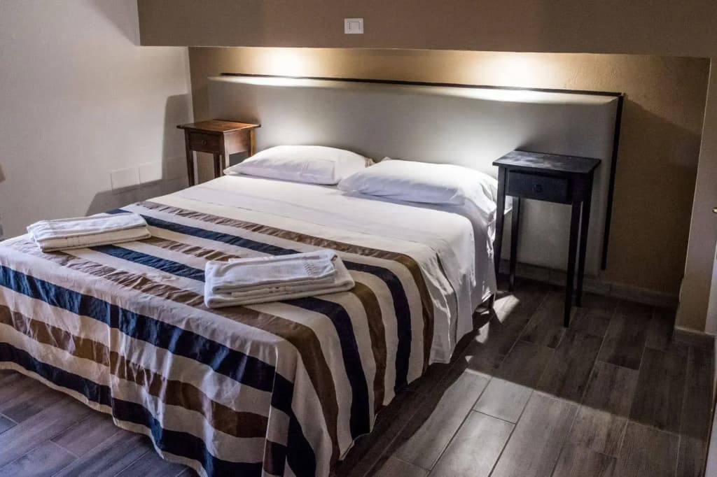 Hotel Casale Dei Massimi - photo 2