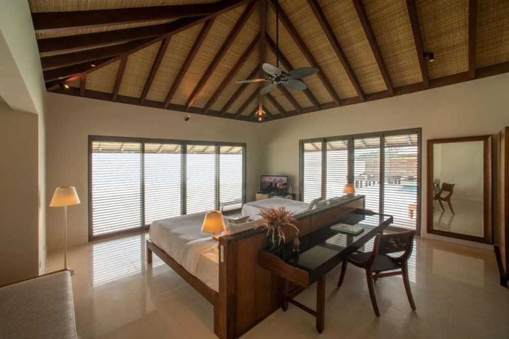 The Residence Maldives at Dhigurah Hotel - photo 2