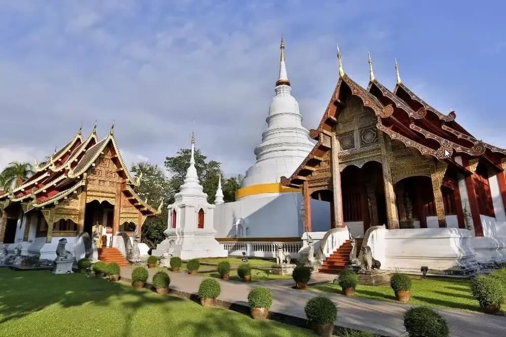 Boo House - main photo