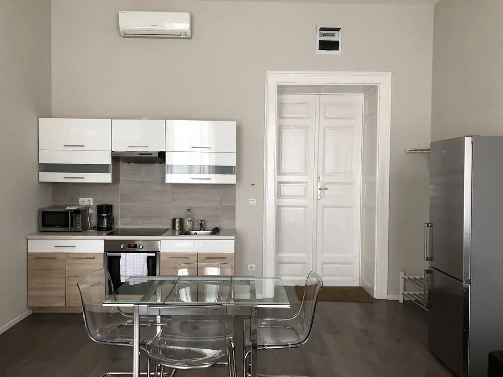 Flatiron Budapest Apartments - photo 17