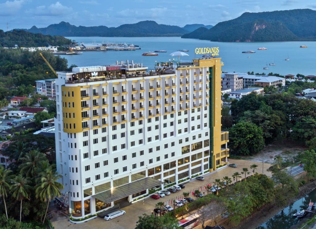 Goldsands Hotel - photo 44