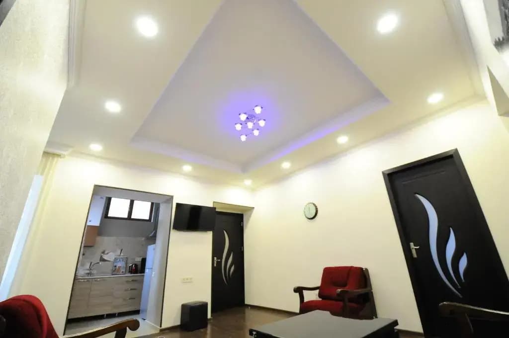 Elegant Modern Apartment - photo 4