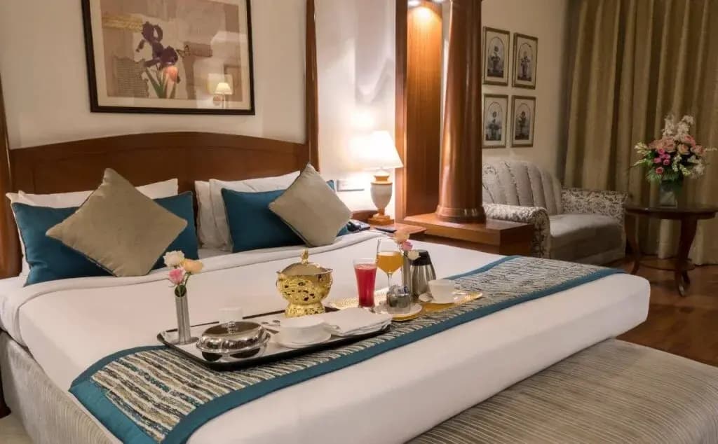 Tivoli Garden Resort - photo 4