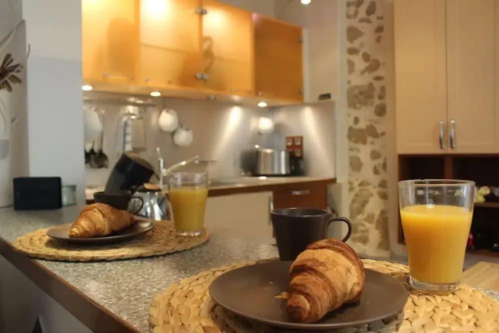 Nice Booking - Cosy 200m Prom' et plages - photo 2