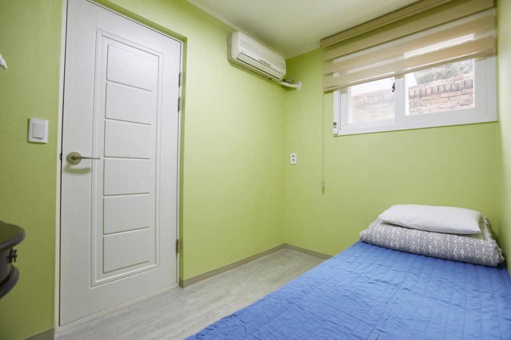 Hans House - photo 2