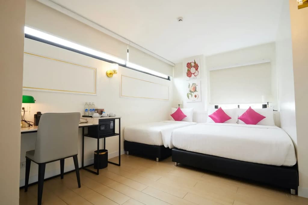 Rose Apple Hotel - photo 11