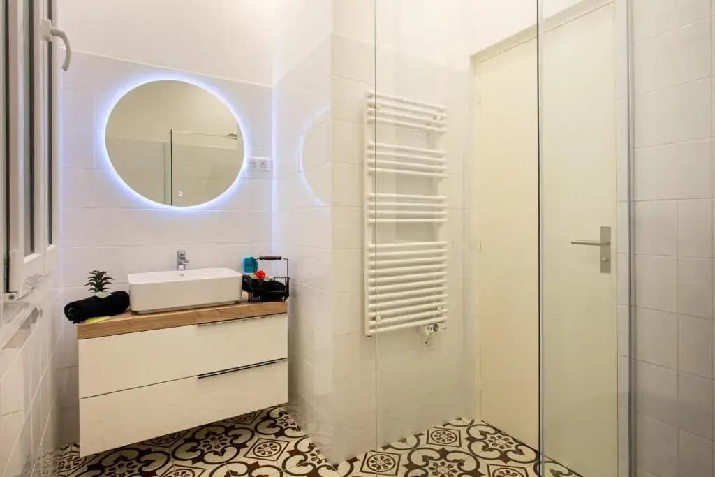 St Vincent - 3 BEDROOMS, MAGNIFICENT,VASTE, SUNNY, A/C, WIFI - photo 14
