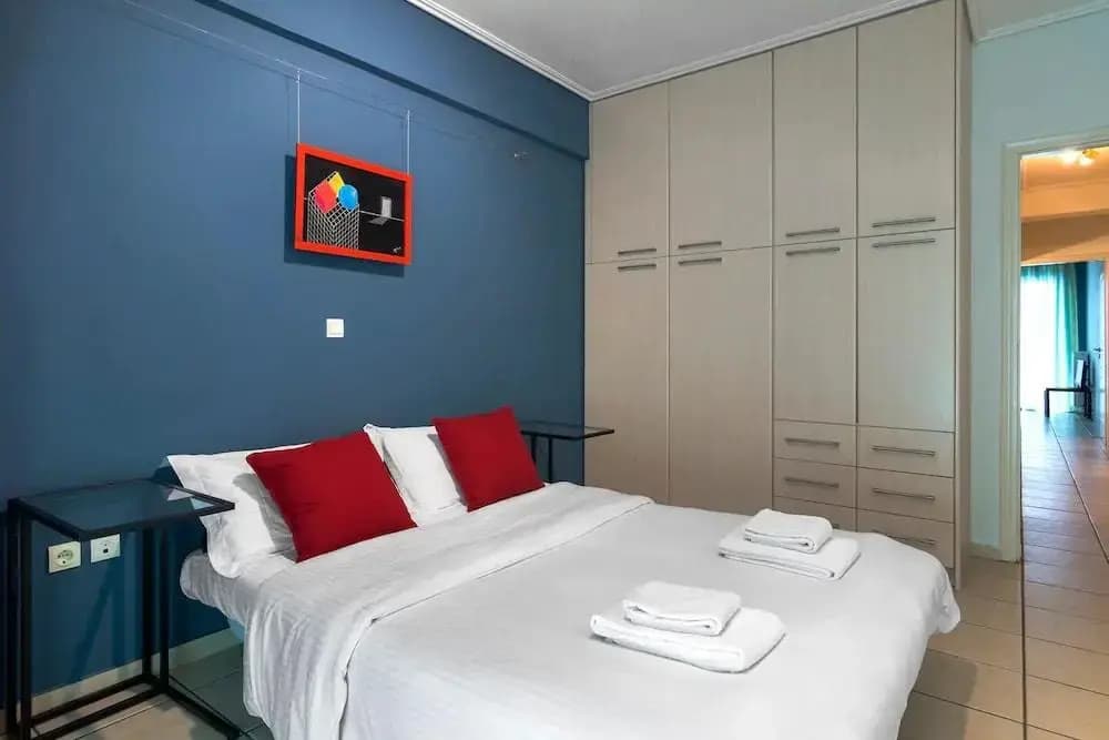 Spacious 2 Bedroom Apartment In Thessio - photo 4