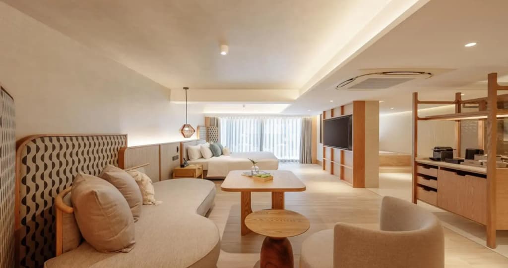 Ad Lib Hotel Bangkok - photo 1