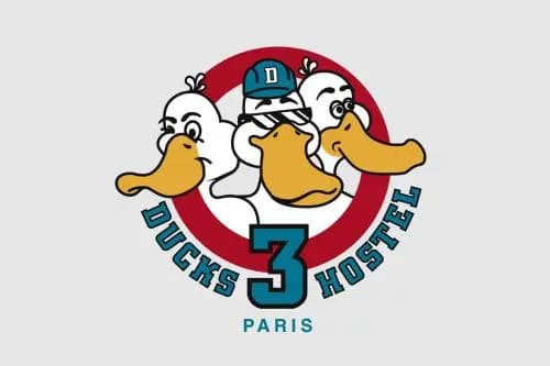 The 3 Ducks Eiffel Tower By Hiphophostels - photo 13