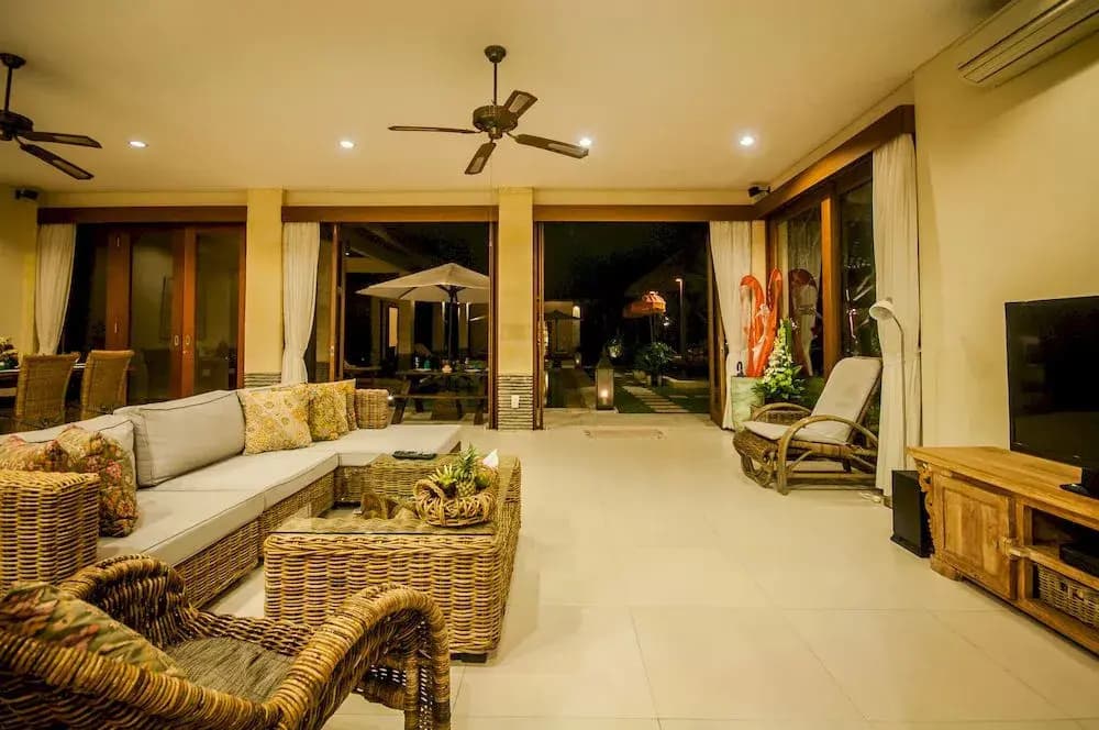 伊科巴纳巴厘岛别墅(Ikobana Bed and Breakfast Bali) - photo 5