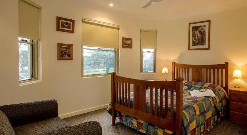 Royal Hotel Springwood - photo 4