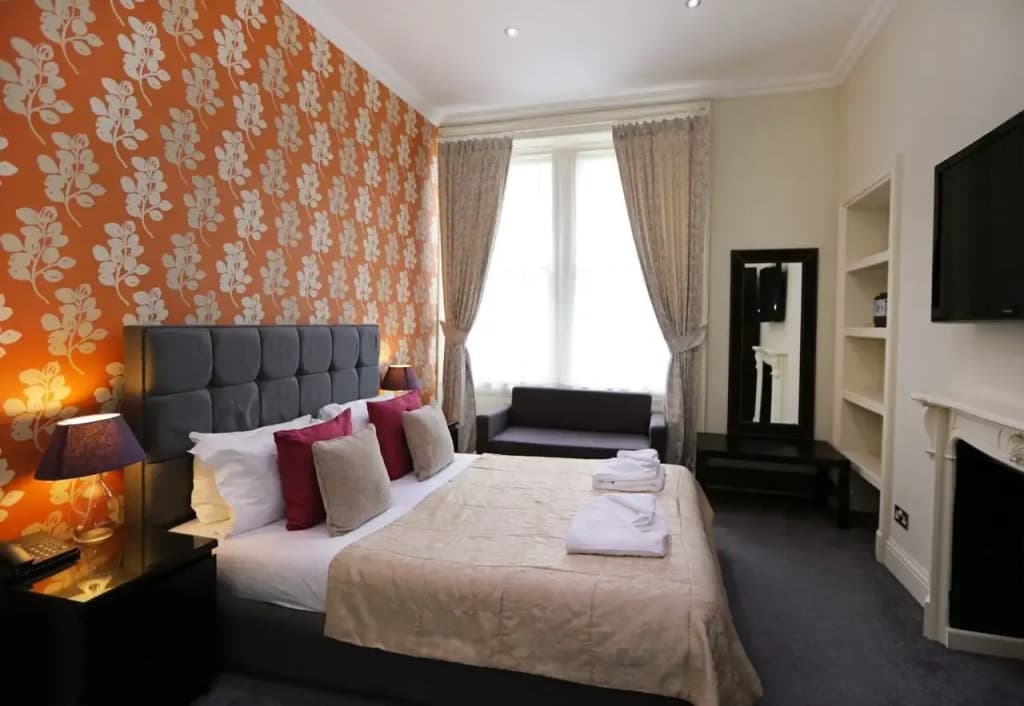 Palmerston Suites - photo 6