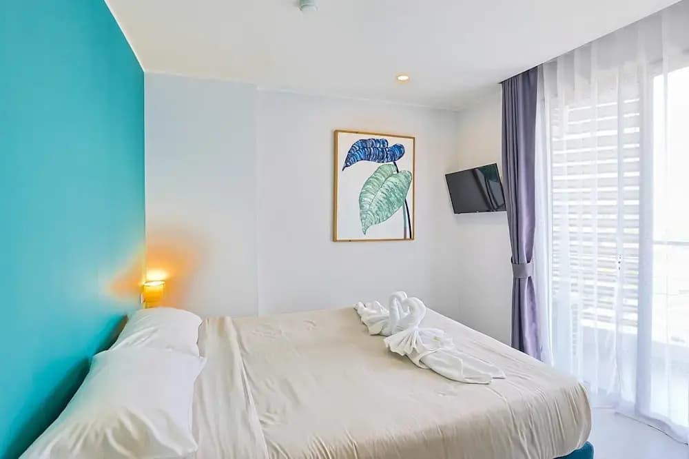 Mountain View 1 Bed Apt T2-723 - photo 11
