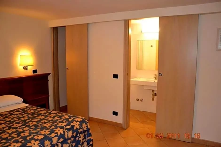 Hotel La Locanda Del Borgo - photo 10