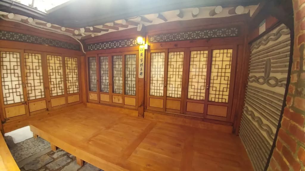Bukchon Sosunjae Hanok Guesthouse - photo 16