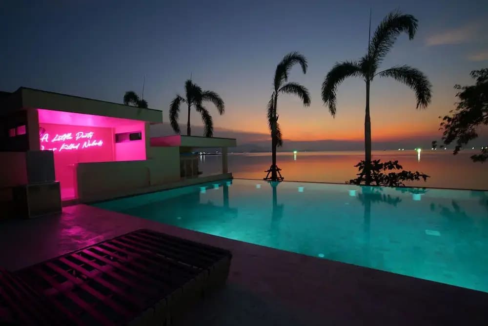 Allure Resort - photo 16