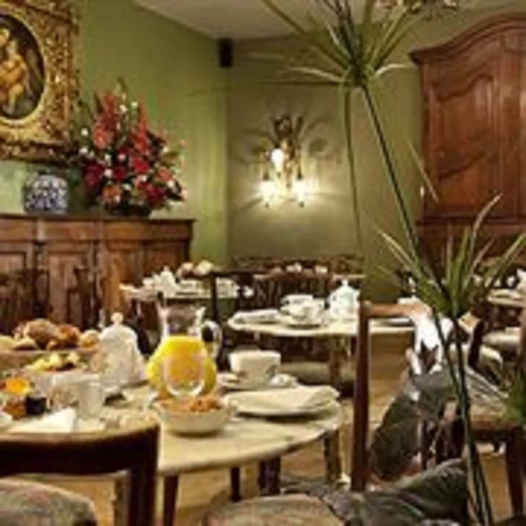 Hotel Cecilia - photo 15