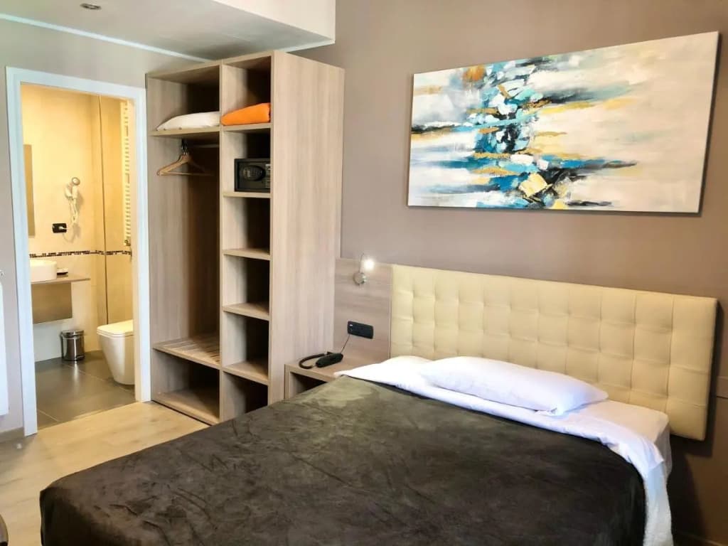 Folen Hotel - photo 10