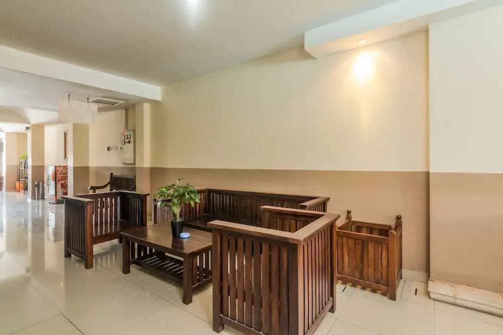 ZEN Premium Sanur Danau Tamblingan 2 - photo 12
