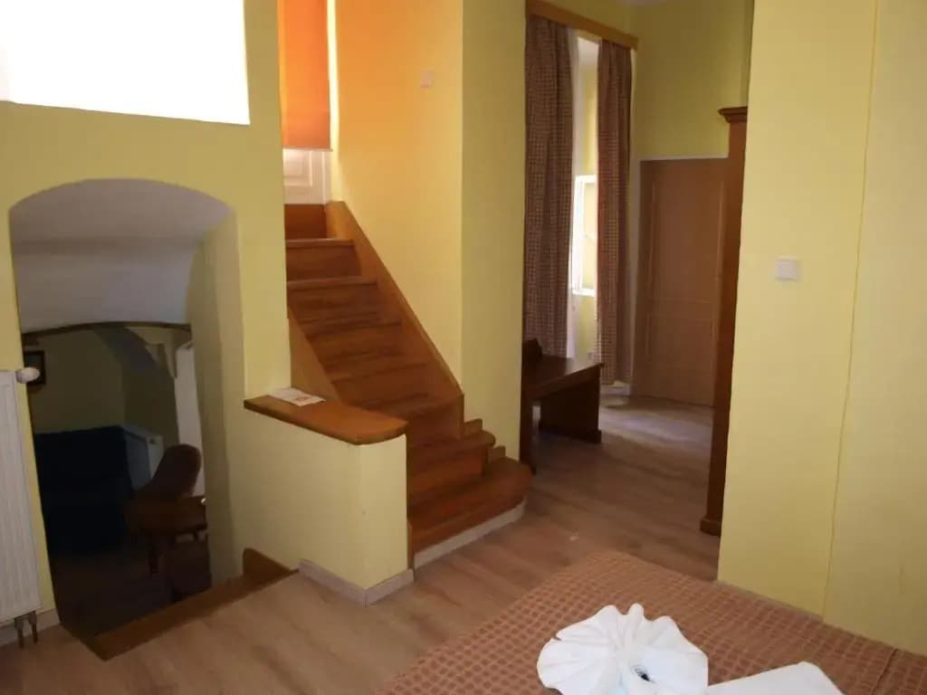 Hotel King George - photo 10