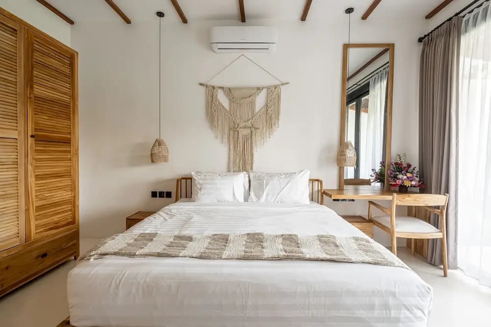 Udara by EVDEkimi - Spacious 4BR Pool villa with Lush garden at Artistic Center of Ubud - photo 12