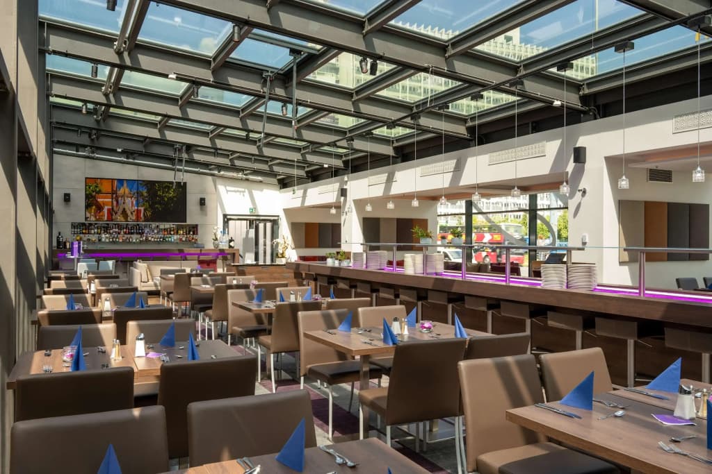 Park Inn by Radisson Berlin Alexanderplatz - photo 14