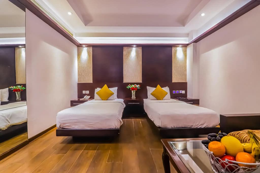 Hotel Godwin Deluxe - photo 5