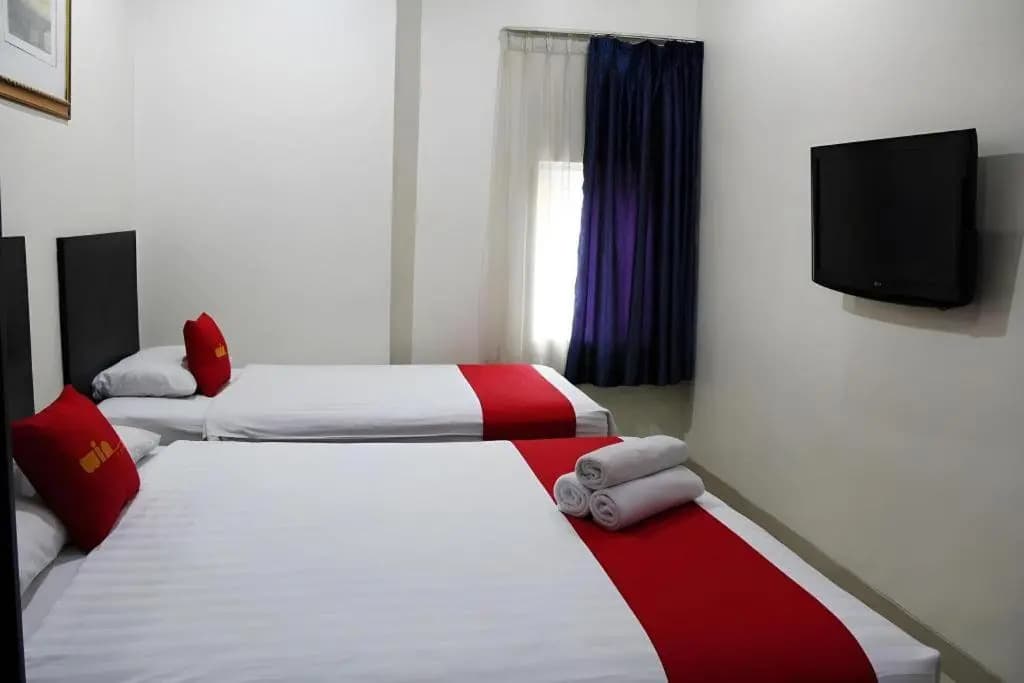 Win Hotel Blok M - photo 26