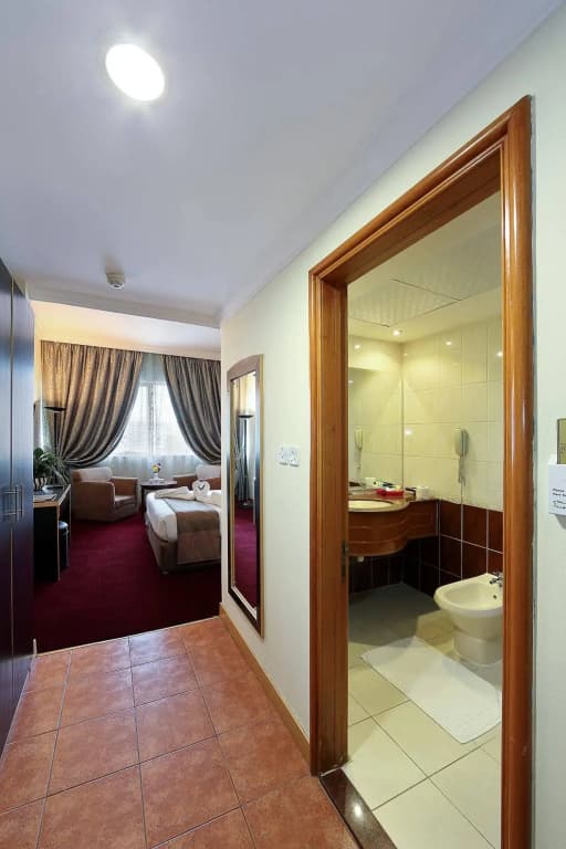 Jonrad Hotel - photo 7