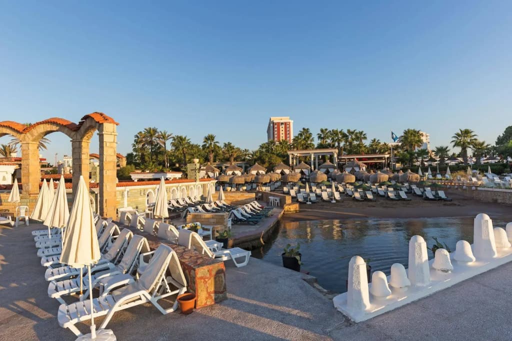 Club Hotel Sera - photo 30