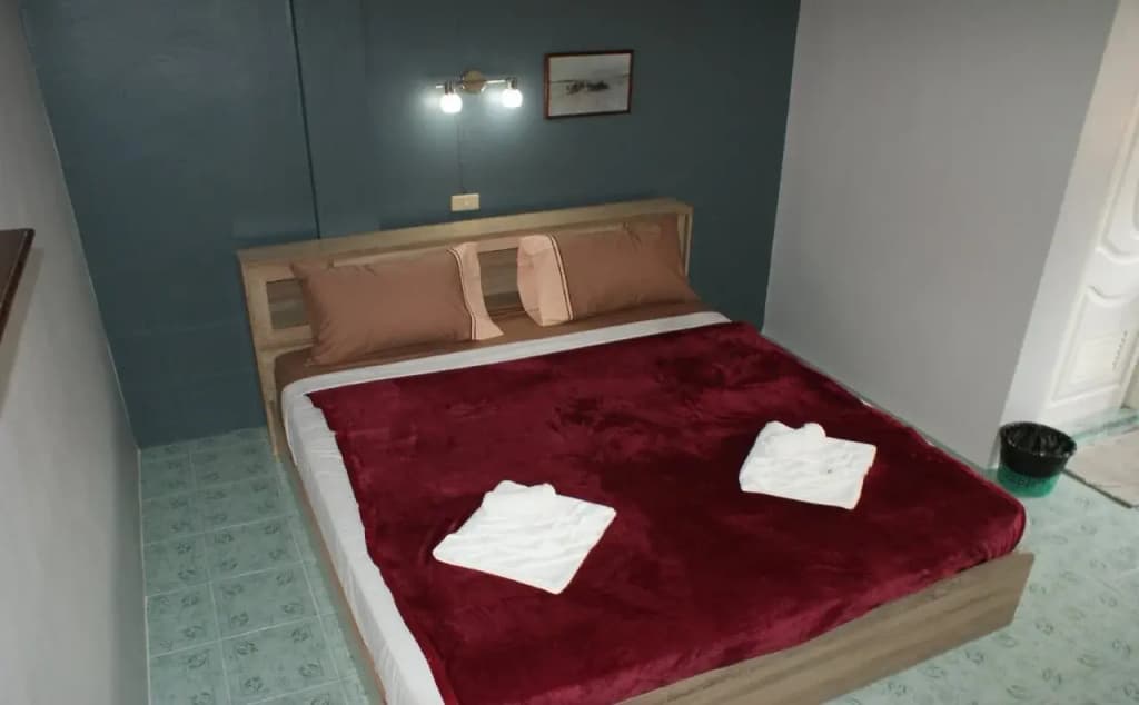 2 Vikings Restaurant & Guesthouse - photo 3