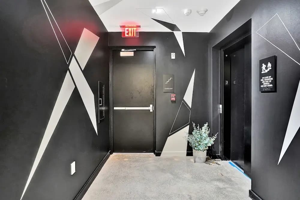 Design District Suites - photo 14