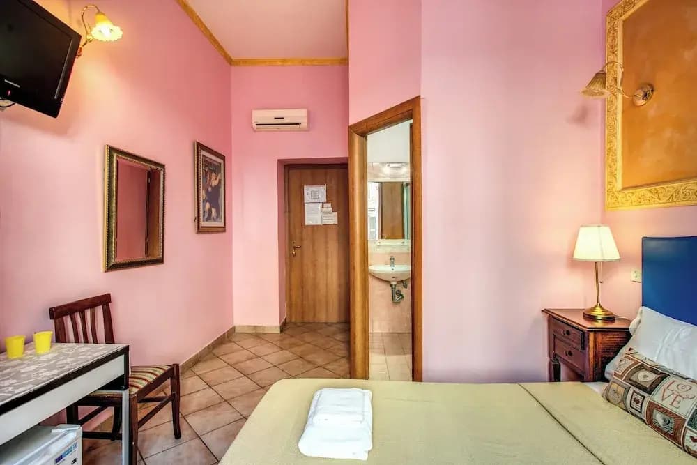 Guest House Goito - photo 10