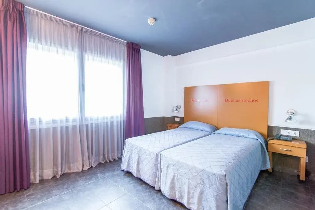Hotel Colors - photo 2