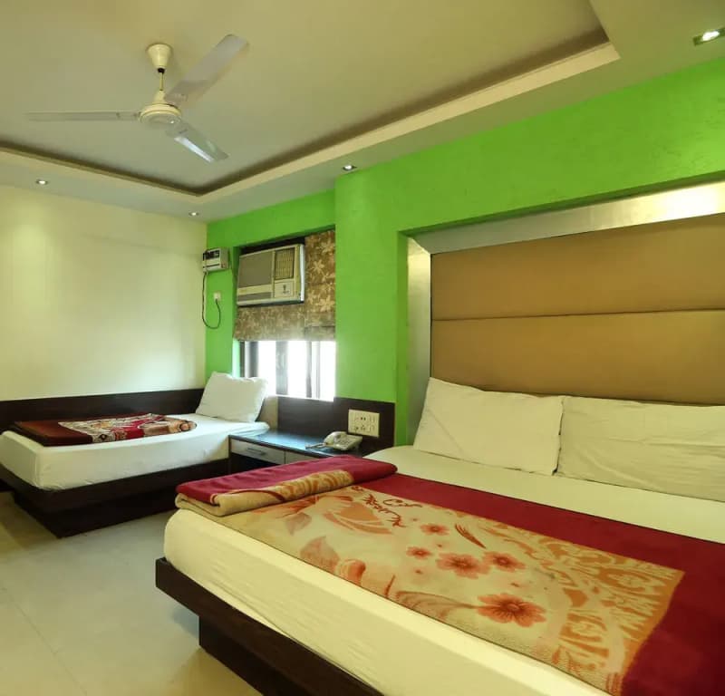 Hotel Srivinayak - photo 4