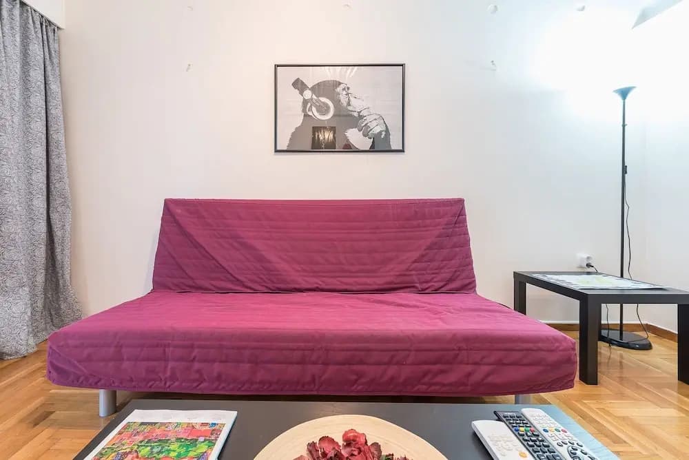 Cozy 2 Bedroom Apartment by Cloudkeys - photo 4