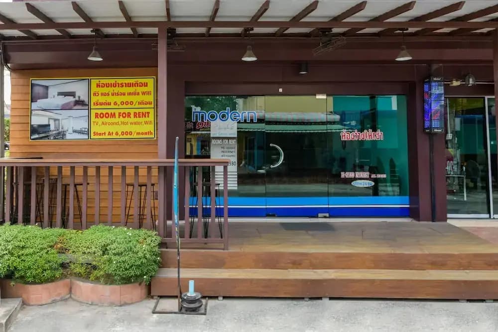 OYO 285 The Modern Place - photo 20