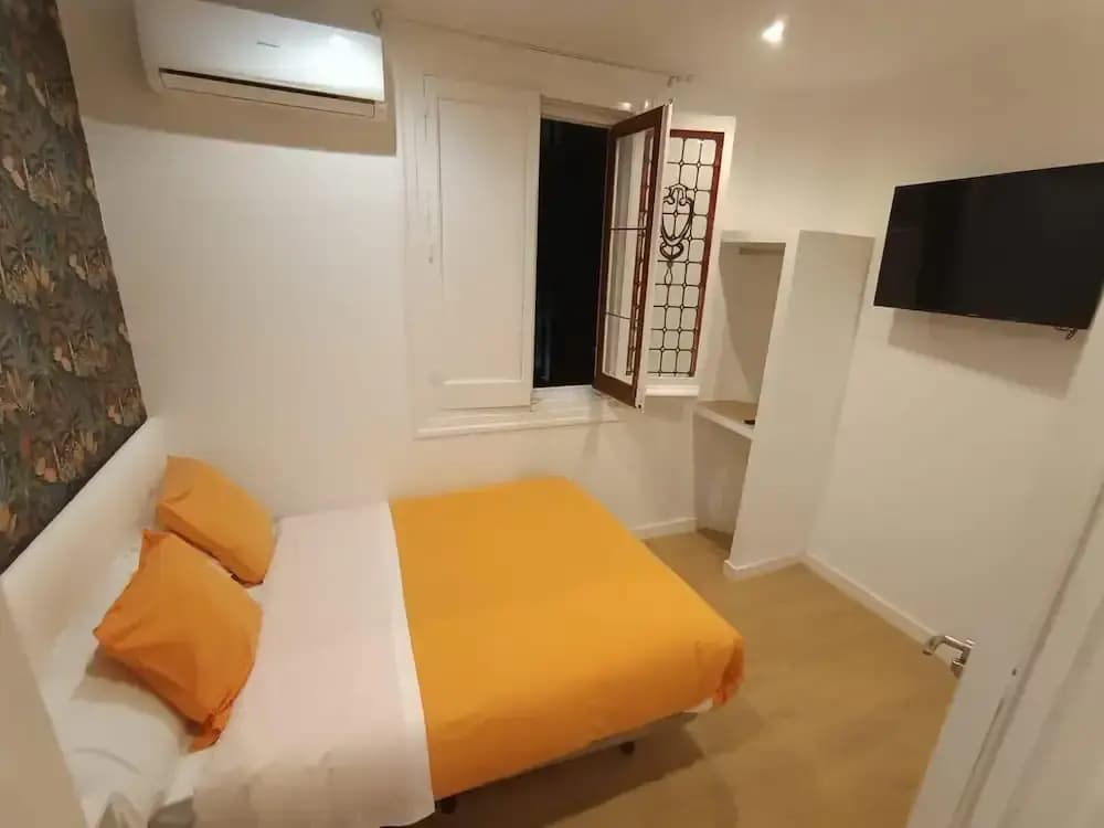 Hostal New Life Madrid - photo 5